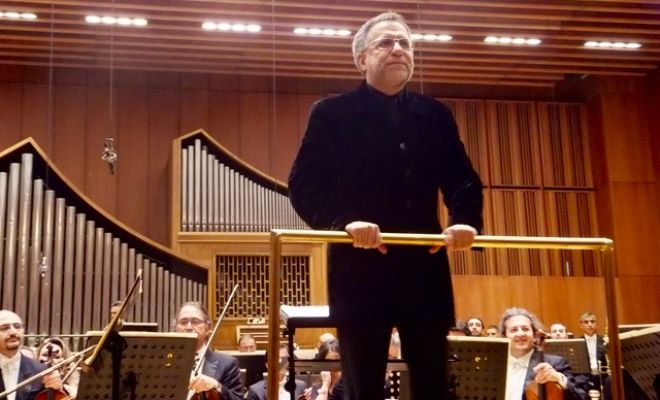 Hakan Şensoy yönetimindeki Cumhurbaşkanlığı Senfoni Orkestrası  18 Mart 2016 konseri repertuarı Ermeni besteci Haçatur Avetisyan'ın Kanun Konçertosu ve genç nesil Türk bestecilerine ayrılmıştı.