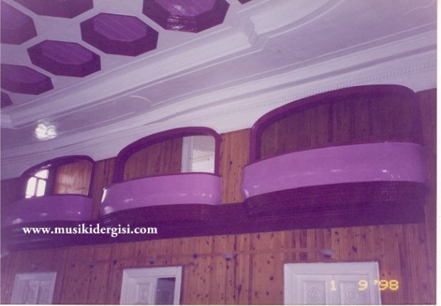 Edirne Devlet T�rk M�zi�i Toplulu�u Binas� foto�raflar� 1997-2002